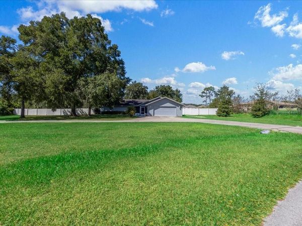 11470 SE 73RD COURT , BELLEVIEW, FL 34420