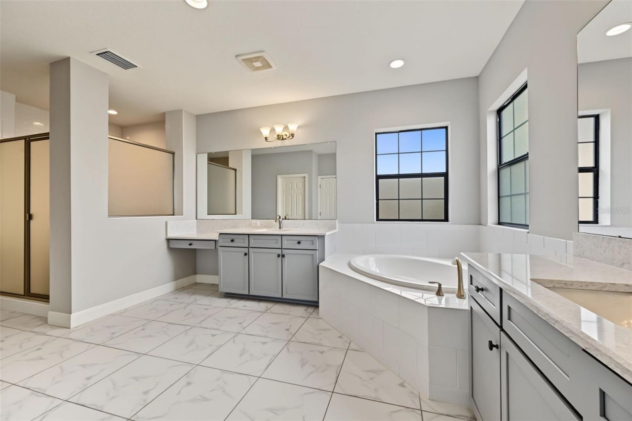 11978 Climbing Fern Avenue, Riverview, FL 33579 Photo