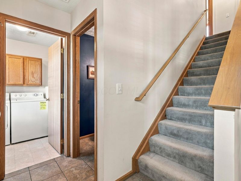 2998 Dustins Way, Unit 68, Columbus, OH 43228 Photo 25