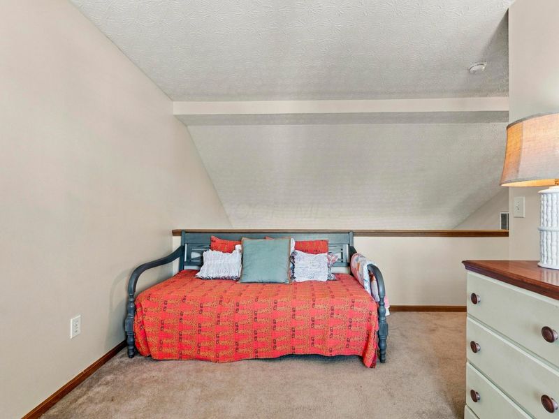 2998 Dustins Way, Unit 68, Columbus, OH 43228 Photo 30