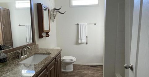31 Amanette Way, Yerington, NV 89447 Photo