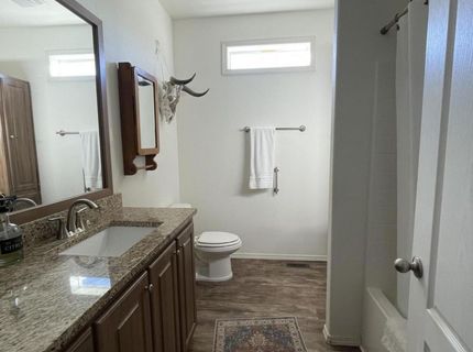 31 Amanette Way, Yerington, NV 89447 Photo