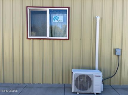 31 Amanette Way, Yerington, NV 89447 Photo