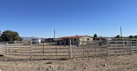 31 Amanette Way, Yerington, NV 89447 Photo