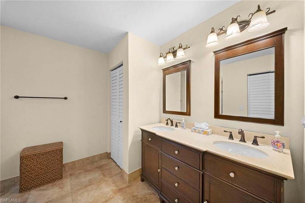 2171 Kings Lake Blvd , Naples, FL 34112 Photo