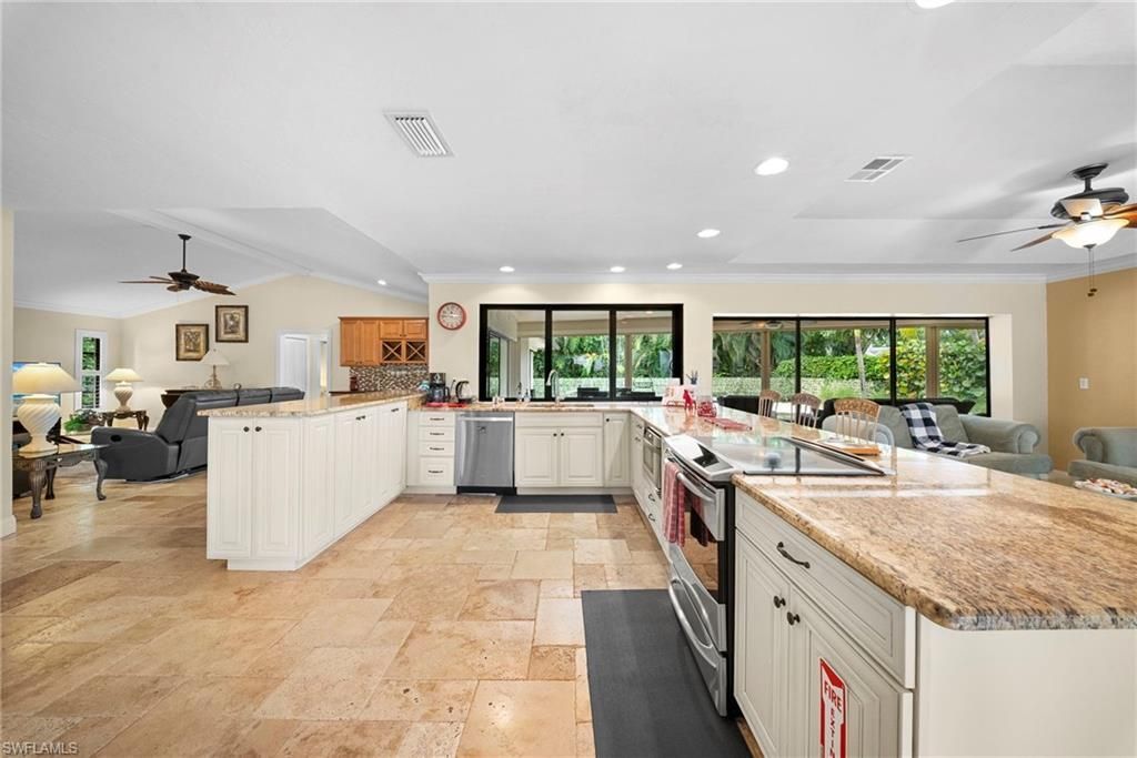 2171 Kings Lake Blvd , Naples, FL 34112 Photo