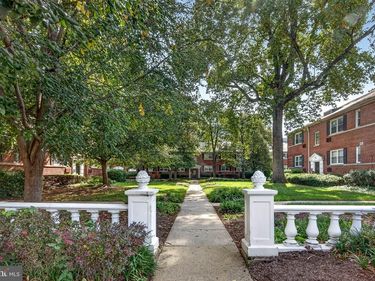 4376 PERSHING DRIVE N , Unit 4, ARLINGTON, VA 22203