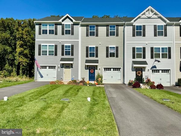 243 HAMILTON LANE , COATESVILLE, PA 19320