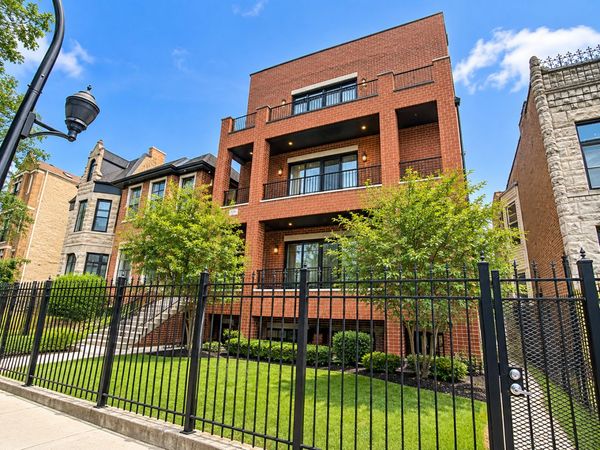 Unit 2, Chicago, IL 60653