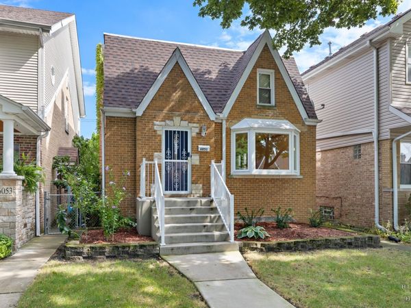 6051 N Marmora Avenue , Chicago, IL 60646