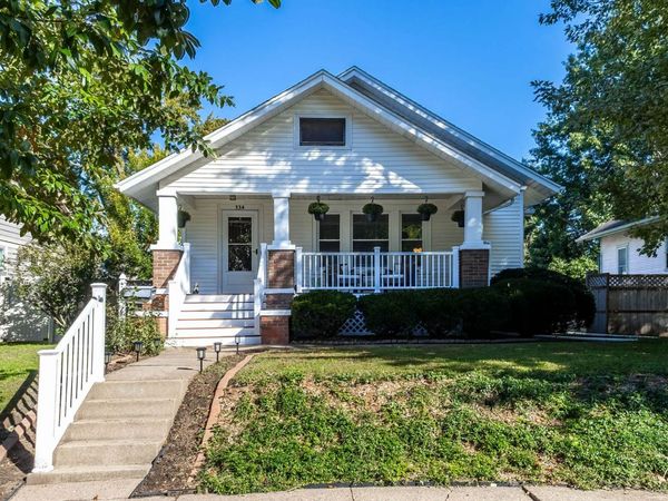 334 W Garfield Street , Davenport, IA 52803