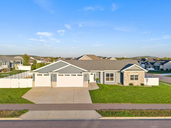 162 Chickadee Lane, Sauk City, WI 53583