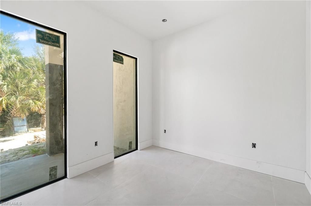 721 Golden Gate Blvd W, Naples, FL 34120 Photo