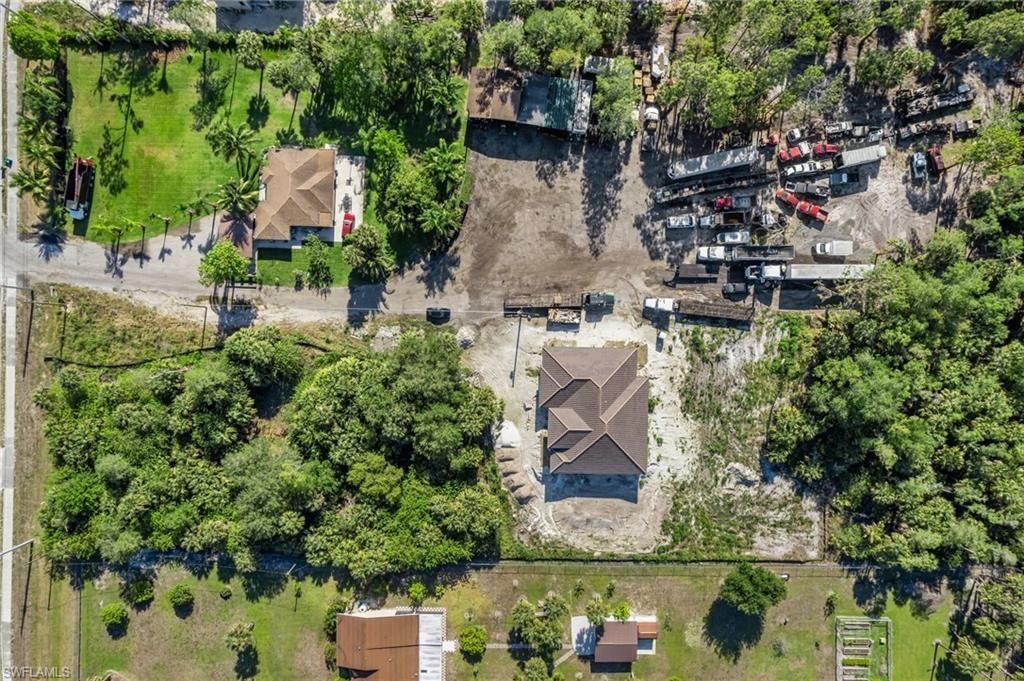 721 Golden Gate Blvd W, Naples, FL 34120 Photo