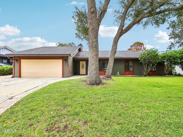 5183 POND VIEW, Jacksonville, FL 32258