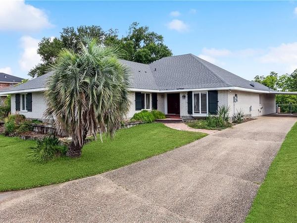 20737 OLD SPANISH Trail, New Orleans, LA 70126
