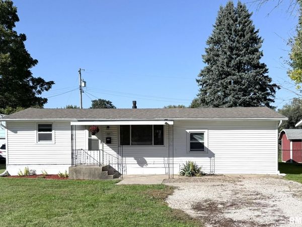 1163 LANE Avenue, Galesburg, IL 61401