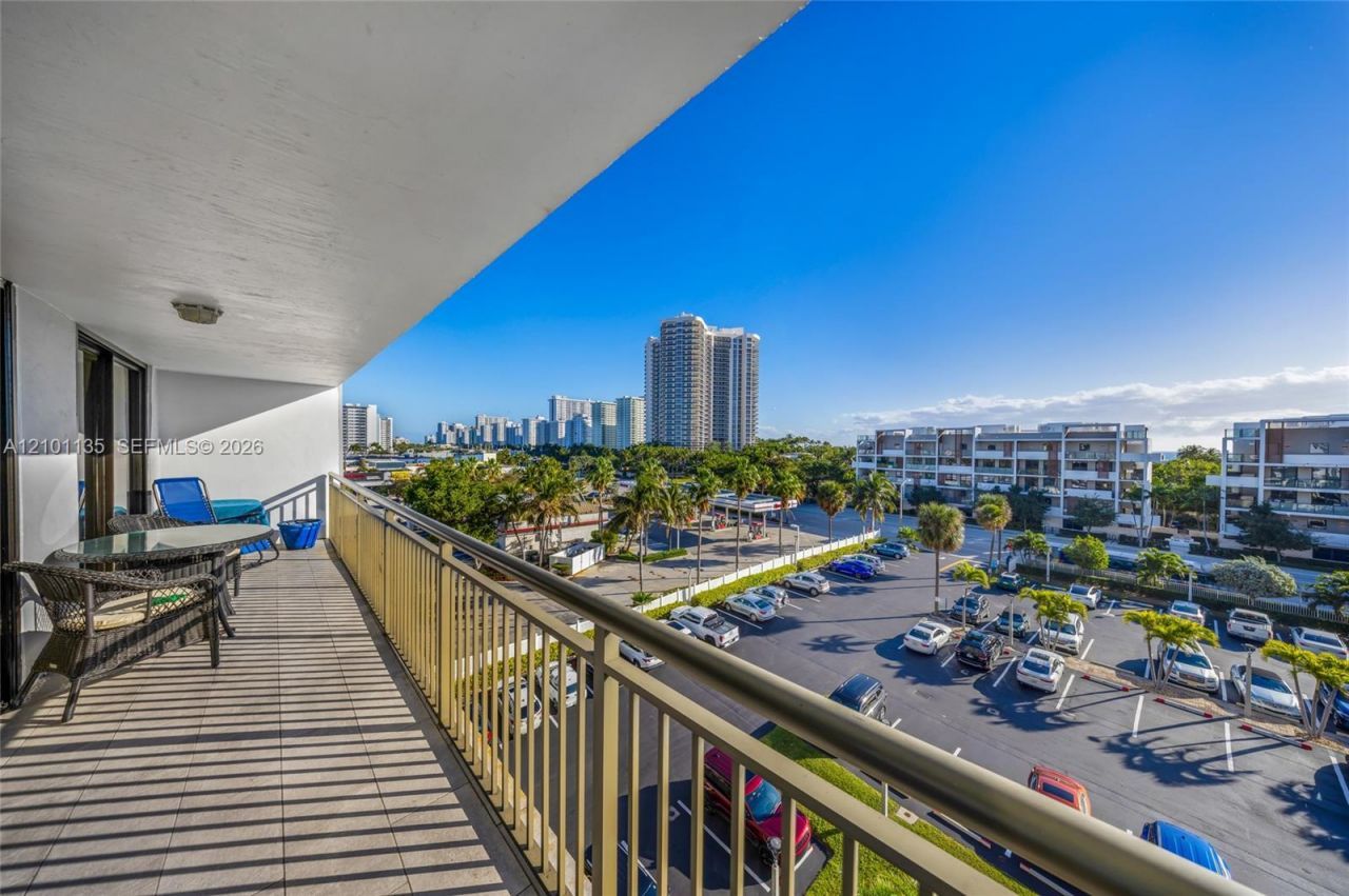 3031 N Ocean Blvd , Unit 604, Fort Lauderdale, FL 33308 Photo