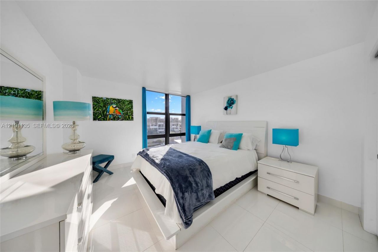 3031 N Ocean Blvd , Unit 604, Fort Lauderdale, FL 33308 Photo