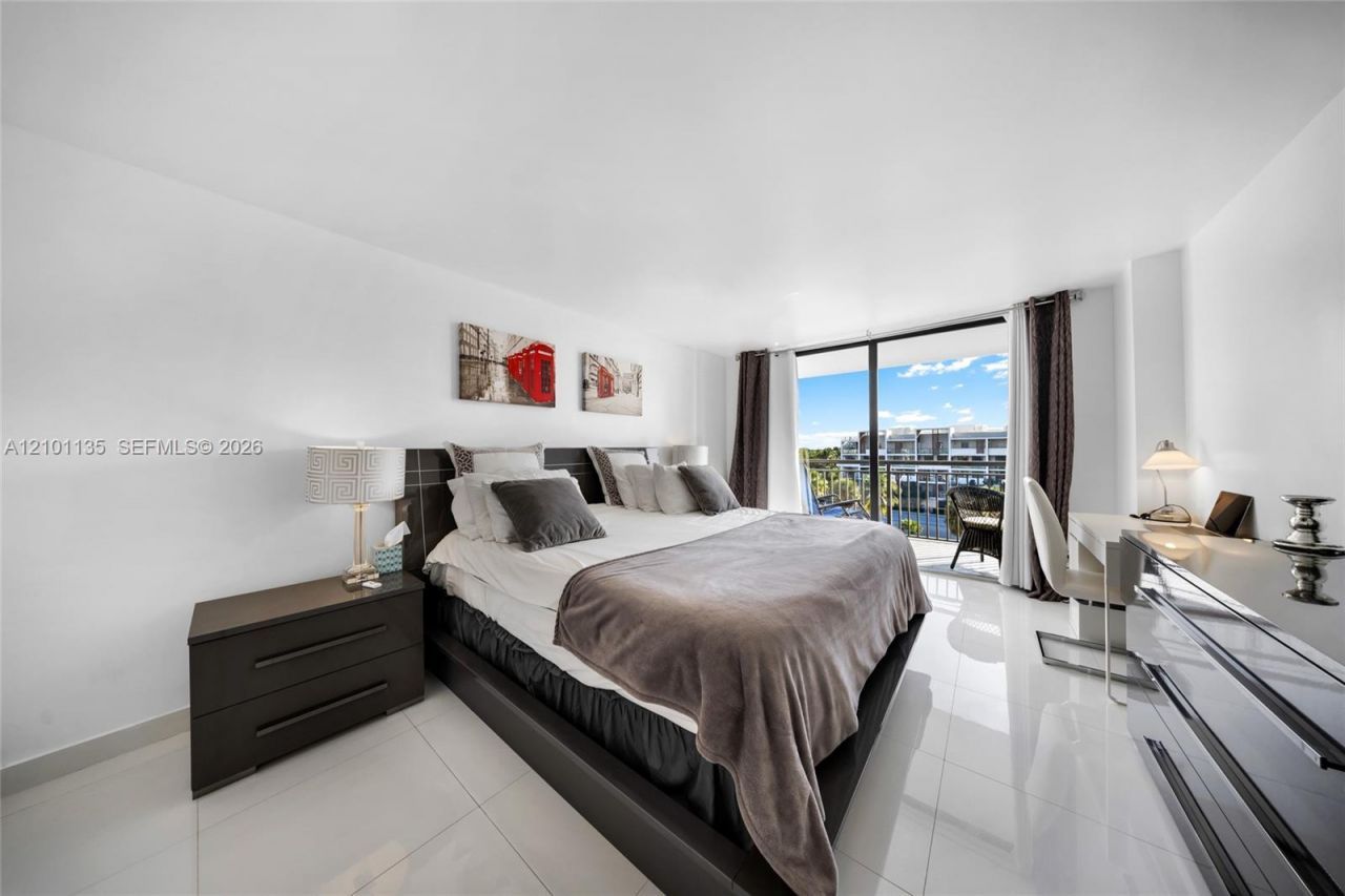 3031 N Ocean Blvd , Unit 604, Fort Lauderdale, FL 33308 Photo