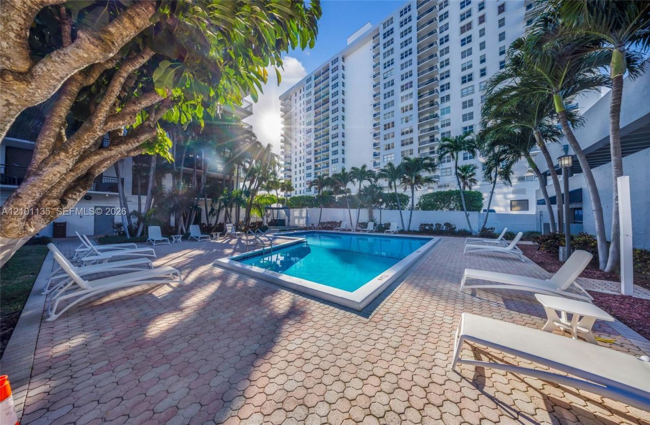 3031 N Ocean Blvd , Unit 604, Fort Lauderdale, FL 33308 Photo