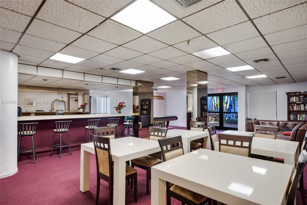 3031 N Ocean Blvd , Unit 604, Fort Lauderdale, FL 33308 Photo