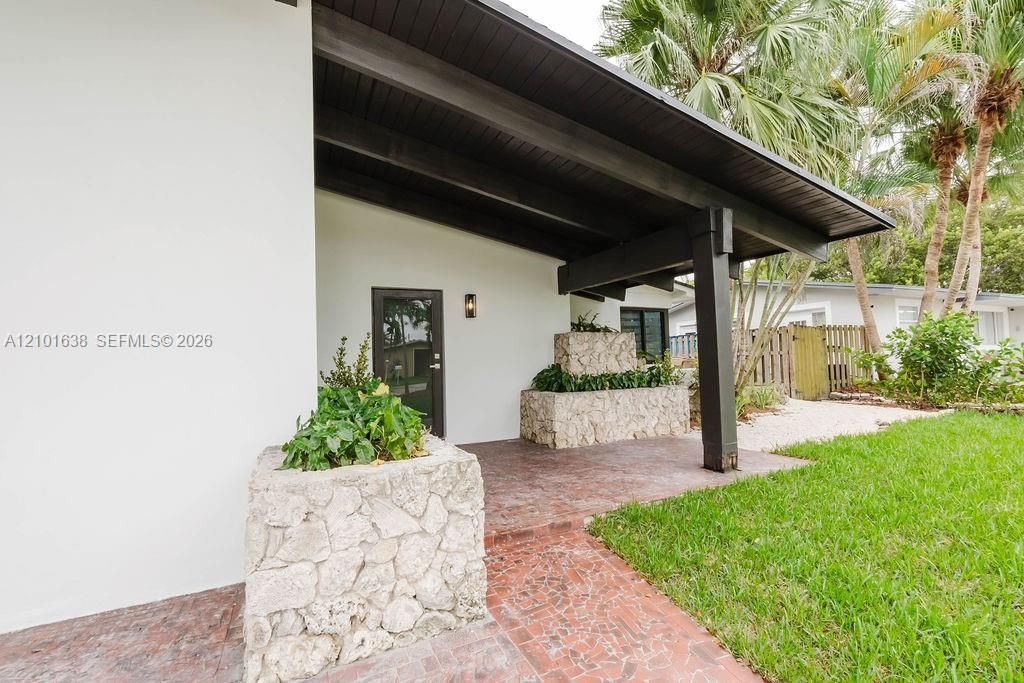 5600 SW 55th St , Davie, FL 33314 Photo