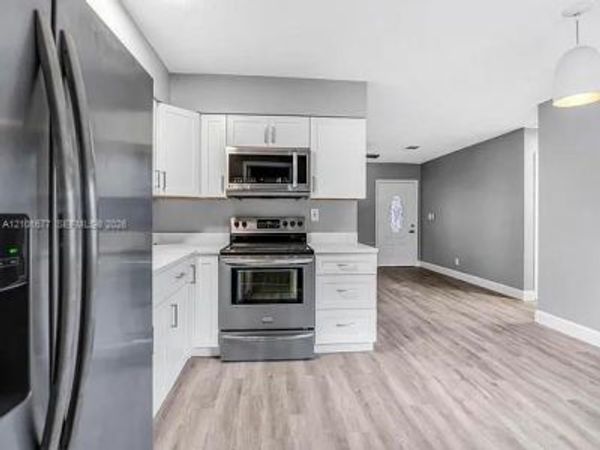 1523 SW 68th Way , North Lauderdale, FL 33068