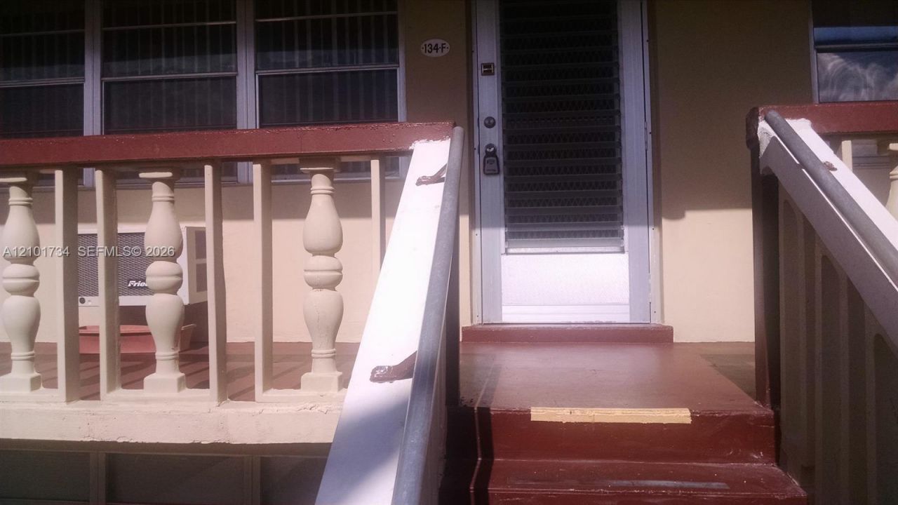 134 Salisbury F , Unit 134, West Palm Beach, FL 33417 Photo