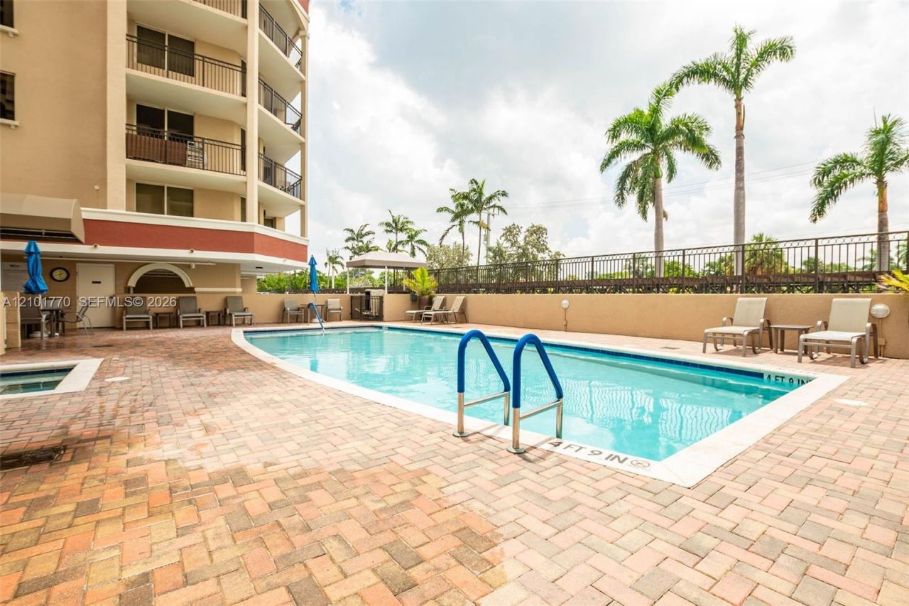 2001 Ocean Blvd, Unit 701, Fort Lauderdale, FL 33305 Photo