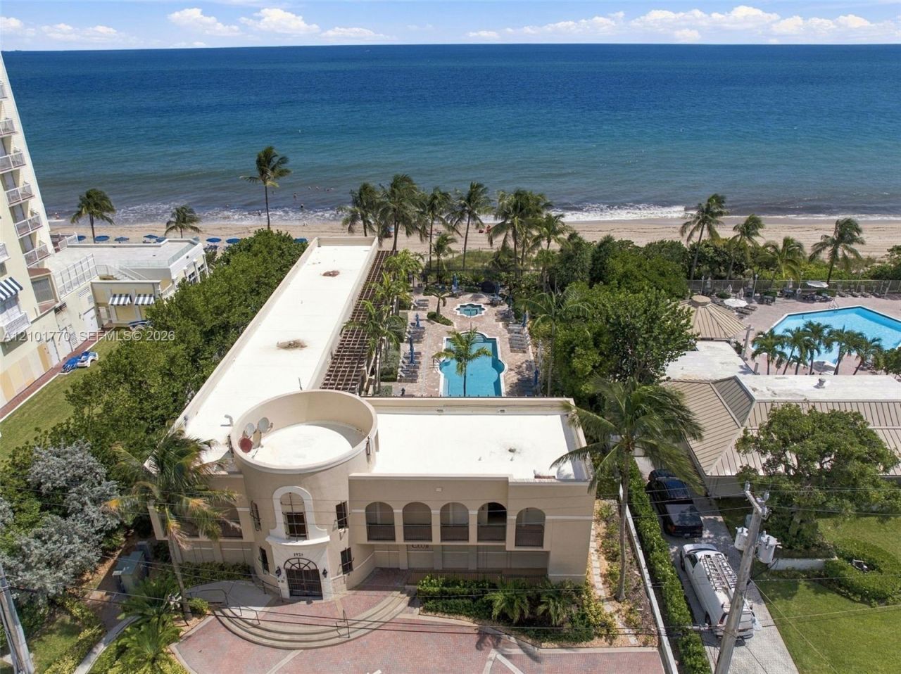 2001 Ocean Blvd, Unit 701, Fort Lauderdale, FL 33305 Photo