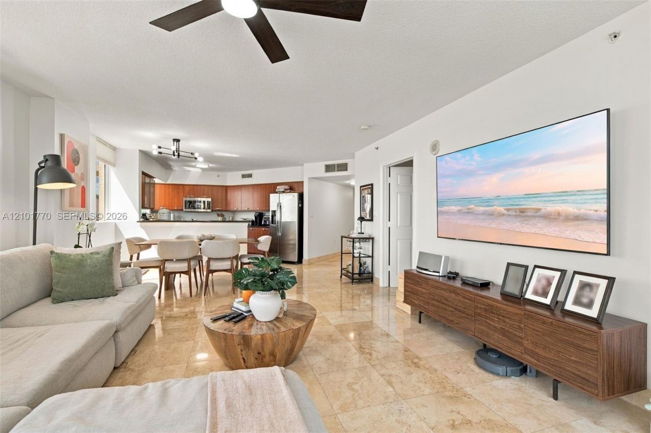 2001 Ocean Blvd, Unit 701, Fort Lauderdale, FL 33305 Photo