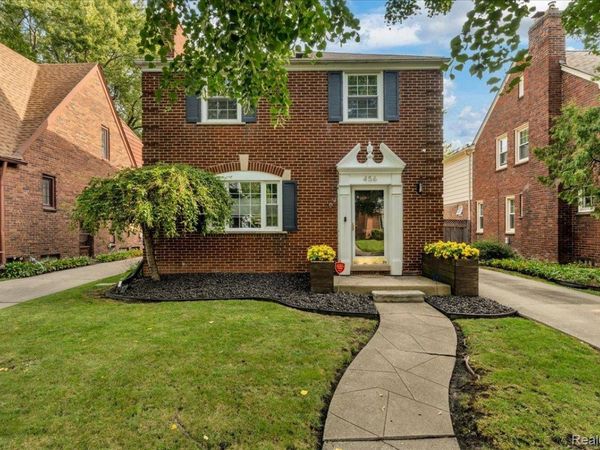 456 Manor Street, Grosse Pointe Farms, Mi 48236