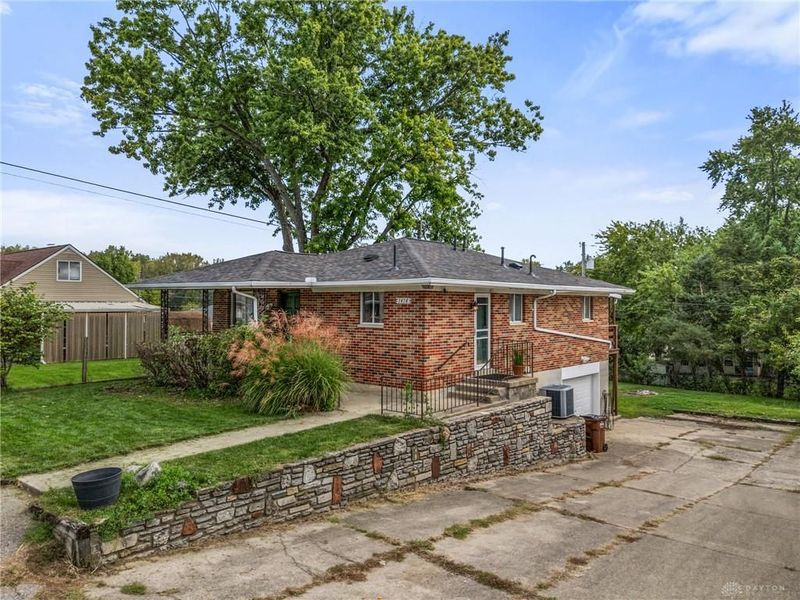 1414 Barney Avenue, Kettering, OH 45420 Photo 2