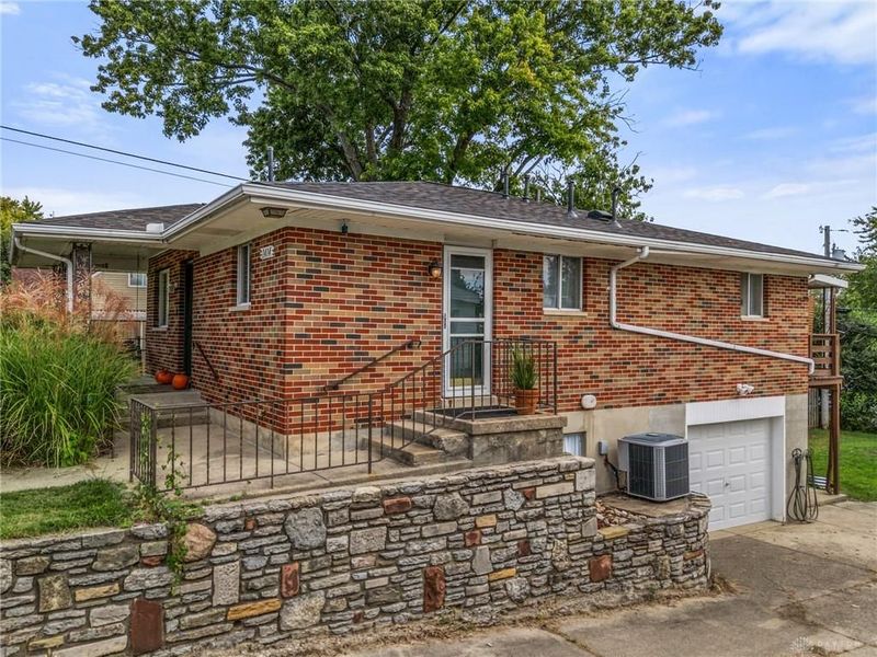 1414 Barney Avenue, Kettering, OH 45420 Photo 3