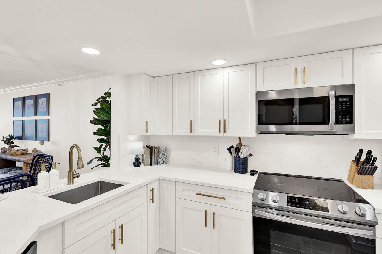 9600 S Ocean Drive, Unit 303, Jensen Beach, FL 34957 Photo