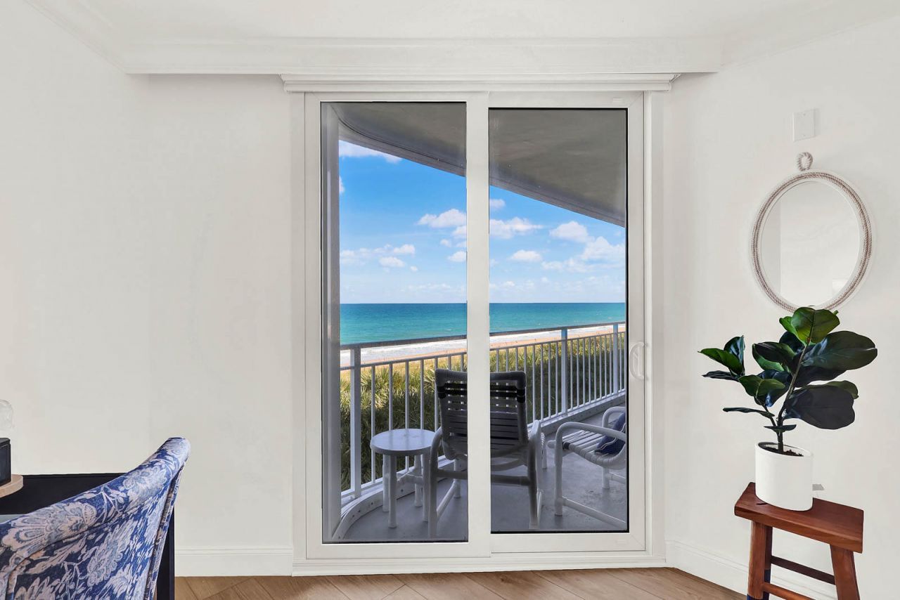 9600 S Ocean Drive, Unit 303, Jensen Beach, FL 34957 Photo