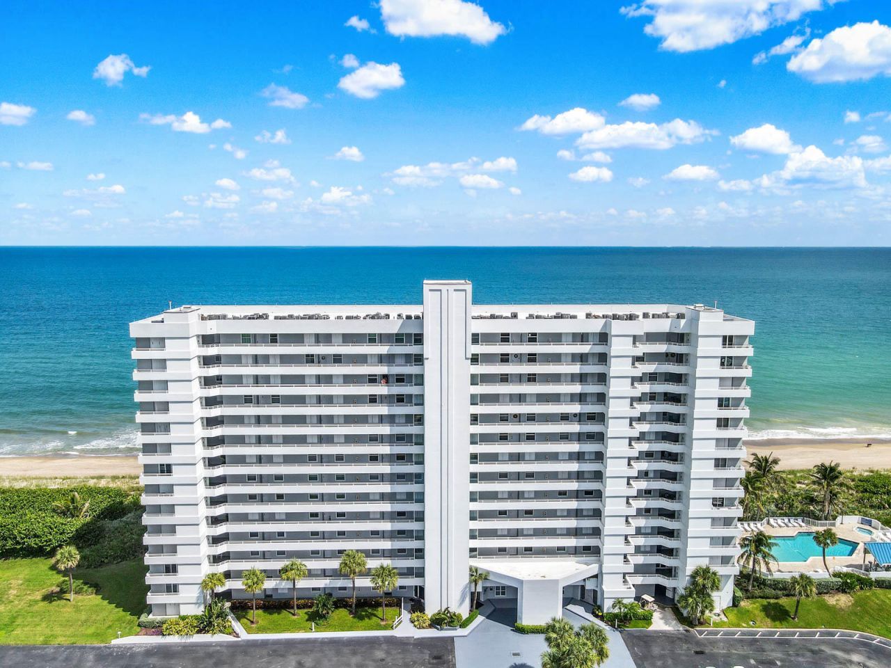 9600 S Ocean Drive, Unit 303, Jensen Beach, FL 34957 Photo