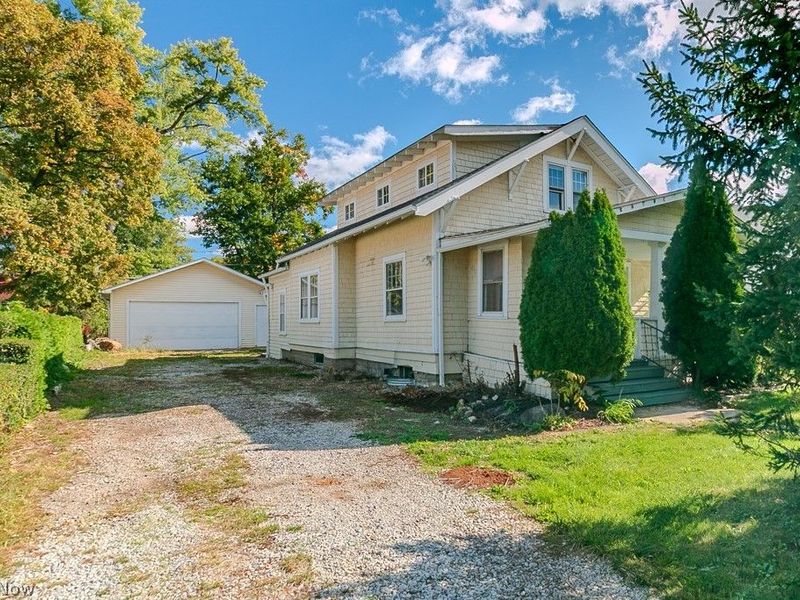 1175 E 332nd Street, Eastlake, OH 44095 Photo 2