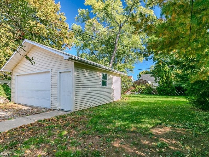 1175 E 332nd Street, Eastlake, OH 44095 Photo 31