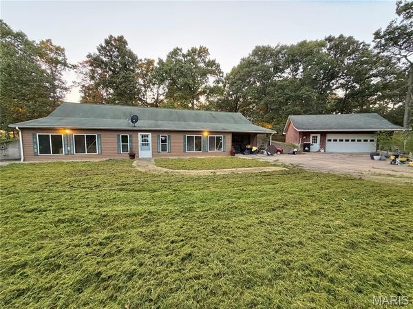 68 County Road 3295, Salem, MO 65560