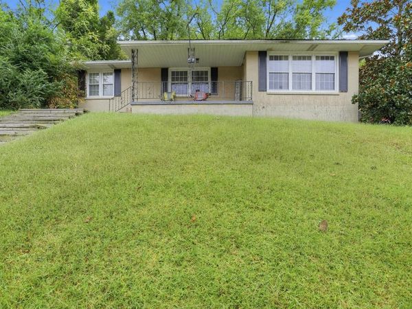 149 S Main Street , Brownsville, KY 42210