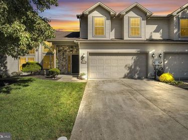 27 EDGEWATER DRIVE , MIDDLETOWN, PA 17057