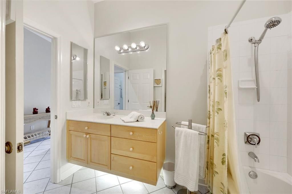 6590 Beach Resort Dr , Unit 2, Naples, FL 34114 Photo