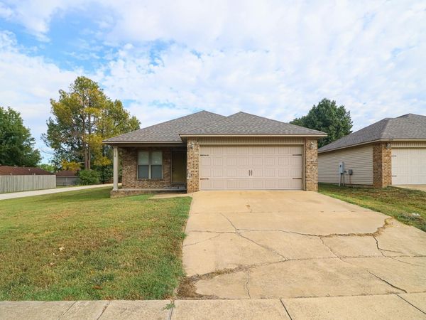318 W School Street, Brookland, AR 72417
