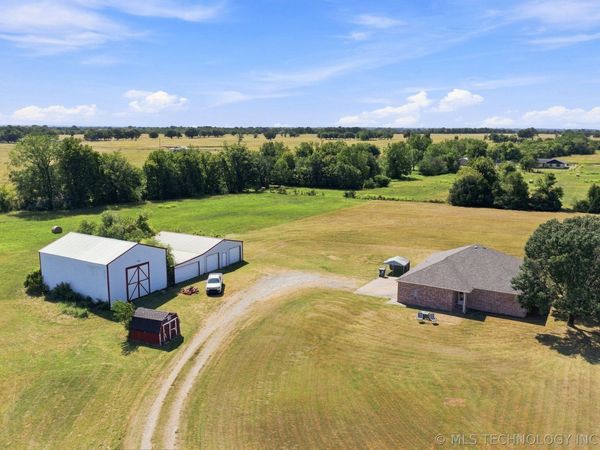400161 W 4080 Drive , Collinsville, OK 74021