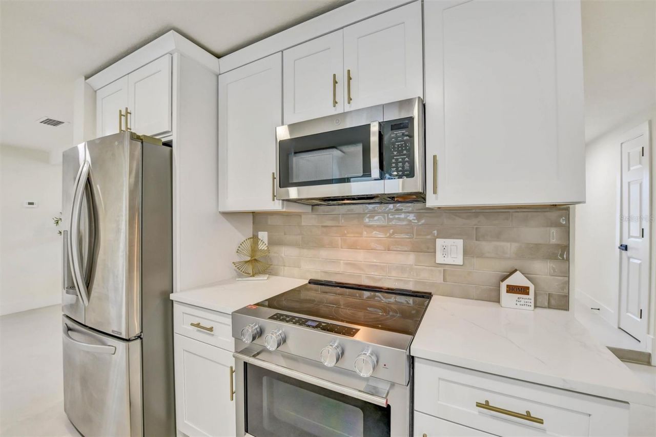 1207 S Belcher Road , Clearwater, FL 33764 Photo