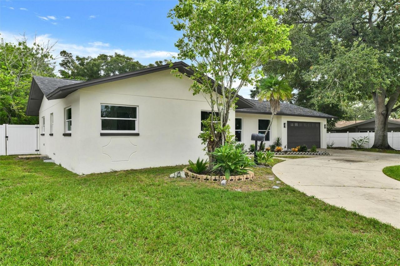 1207 S Belcher Road , Clearwater, FL 33764 Photo