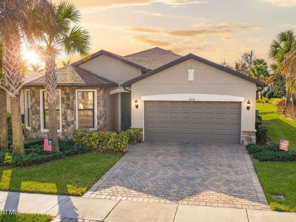 5218 Jasper Square , Vero Beach, FL 32967
