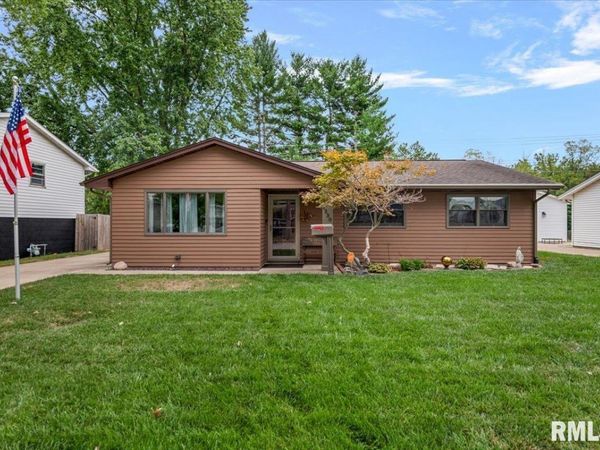 1330 JOHNSON Lane, Springfield, IL 62702